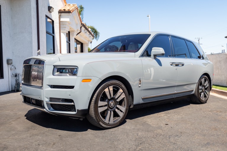 Used 2020 Rolls-Royce Cullinan for sale $439,000 at iLusso in Costa Mesa CA