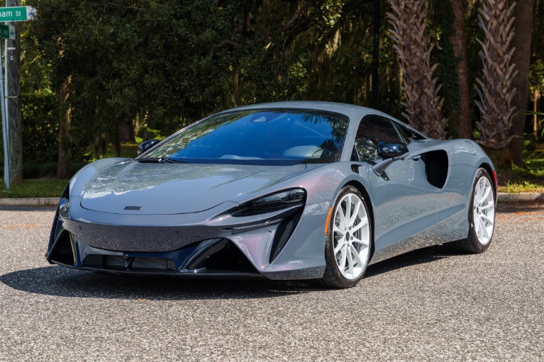 2026 McLaren Artura Base