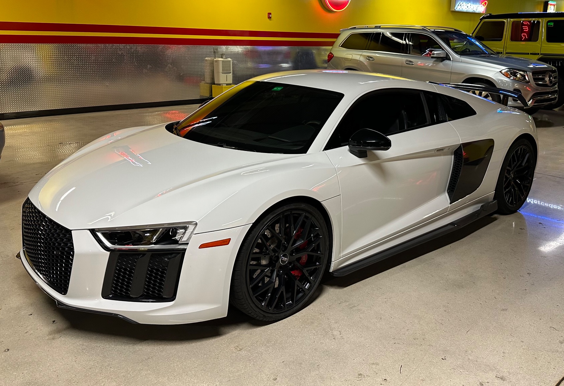 Used 2018 audi r8 5 2 v10 rws for sale sold ilusso stock m901870