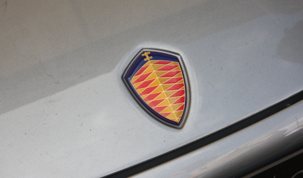Koenigsegg emblem