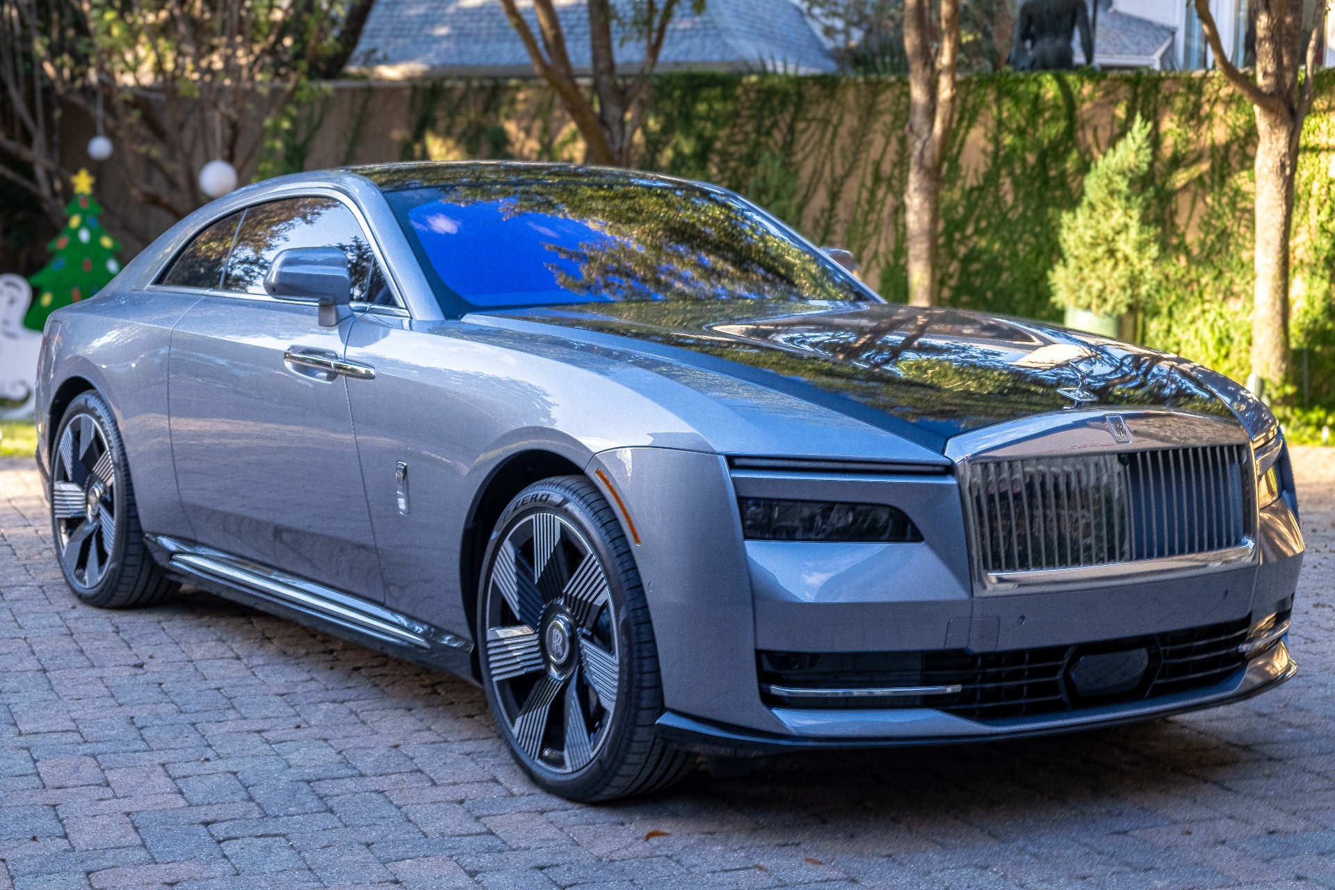 Rolles Roice How Much is a Rolls-Royce? - iLusso